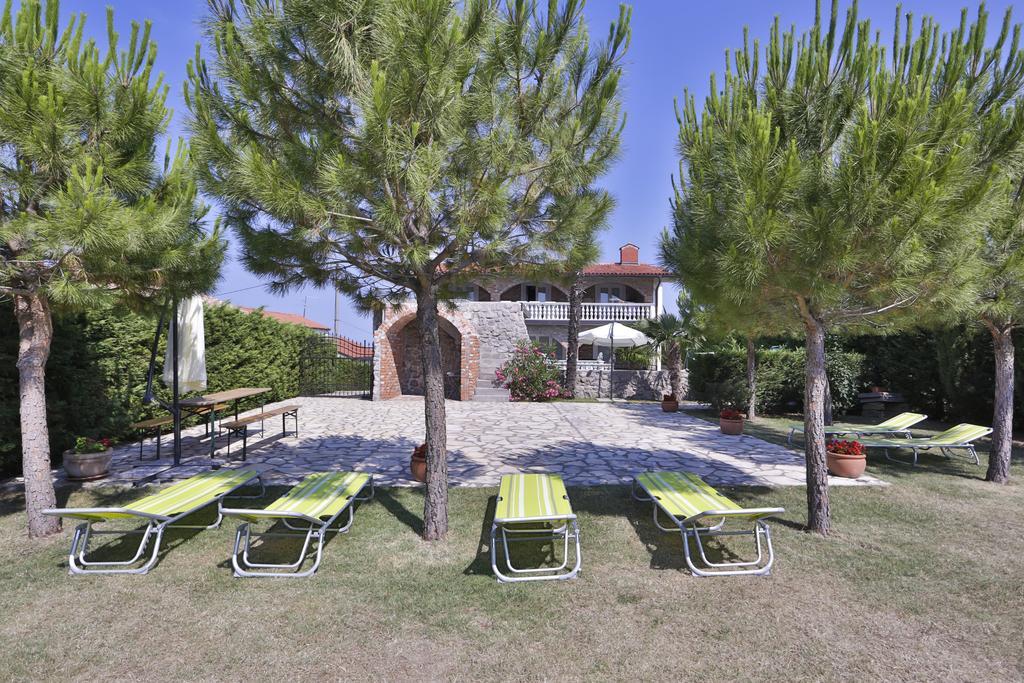 ماريزيج Casa Oasa -Accommodation , Pizzeria & Bar المظهر الخارجي الصورة
