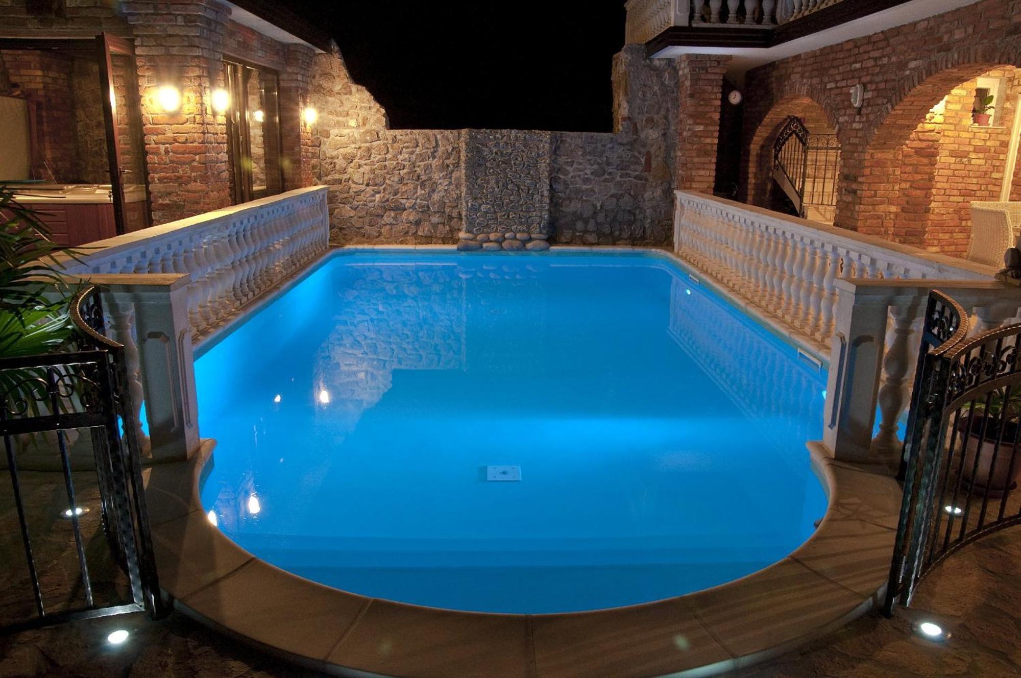 ماريزيج Casa Oasa -Accommodation , Pizzeria & Bar المظهر الخارجي الصورة