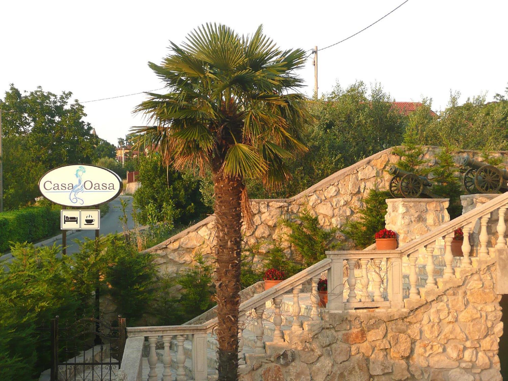 ماريزيج Casa Oasa -Accommodation , Pizzeria & Bar المظهر الخارجي الصورة